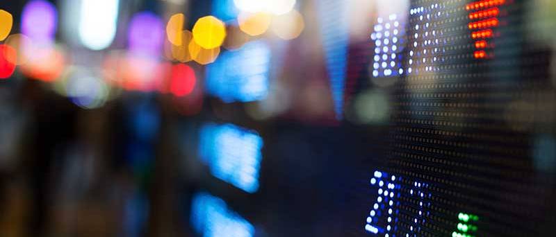 ¿Tienes unos ahorros que te apetecería rentabilizar? ¿No encuentras depósitos atractivos y los fondos con poco riesgo te ofrecen rentabilidades muy bajas?. Comprar acciones de bolsa puede ser una buena opción,pero ¿sabes todo lo que necesitas?