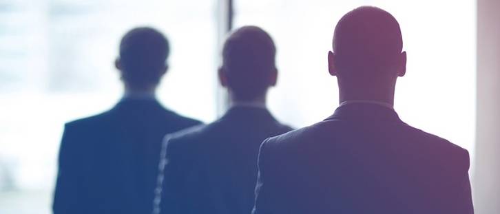 Para profundizar en este aspecto, vamos a recordar a Mark Douglas, un pionero en la aplicación de la psicología en el trading. Murió el año pasado de forma repentina, a la edad de 67 años.