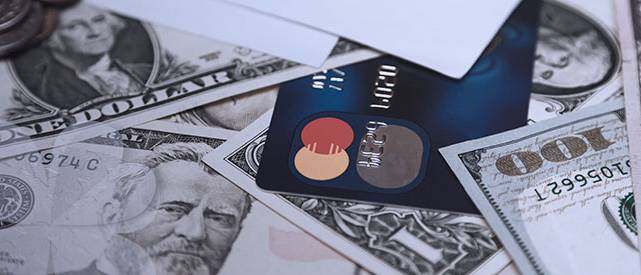 Con la nueva subida de tipos de interés de los bancos centrales, el Euribor ya ha superado la barrera del 4% en un ascenso meteórico.