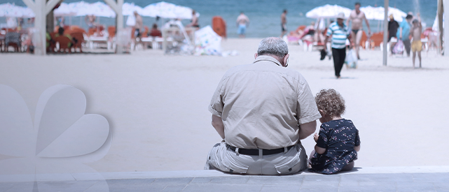 Según los informes institucionales, las pensiones están en peligro. Se vienen aumentos en las cotizaciones y la promoción de más inmigración.