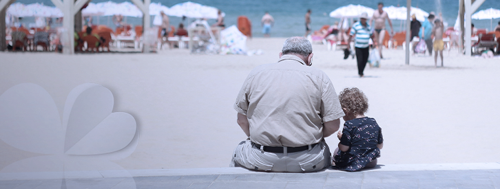 Según los informes institucionales, las pensiones están en peligro. Se vienen aumentos en las cotizaciones y la promoción de más inmigración.